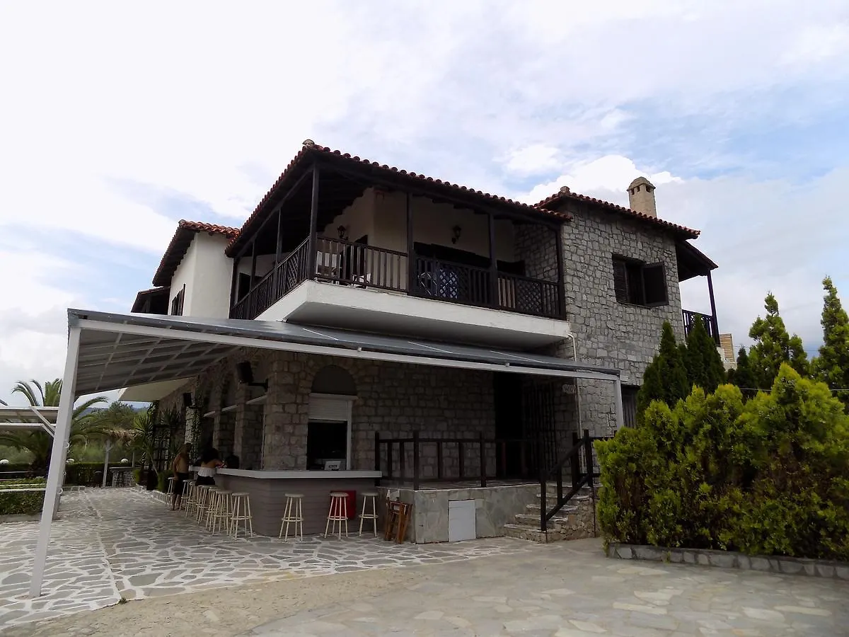 Hotel To Kastro Neos Marmaras 3*,