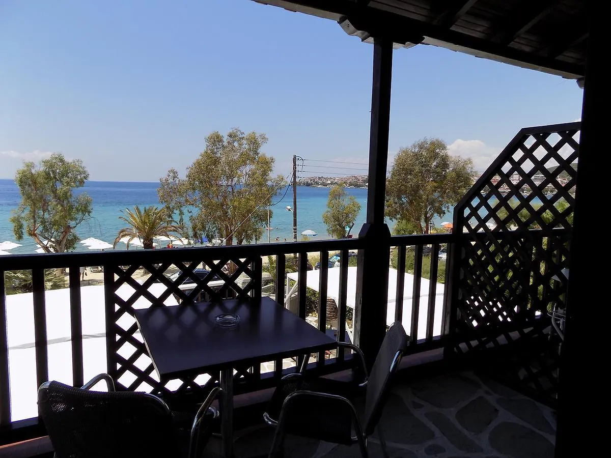 To Kastro Hotel Neos Marmaras Guest house