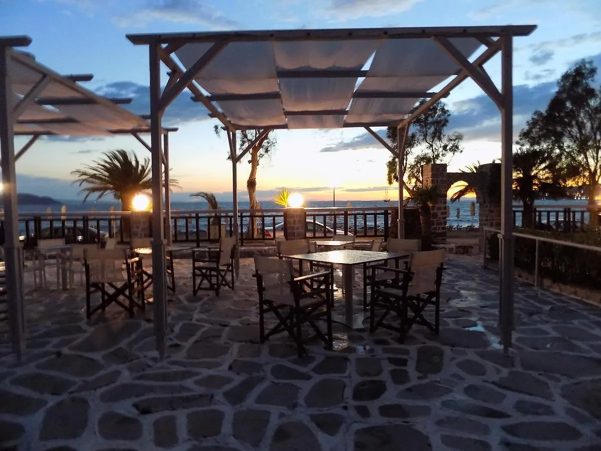 To Kastro Hotel Neos Marmaras Guest house
