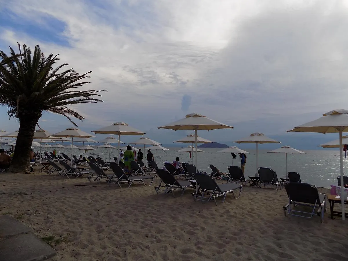 To Kastro Hotel Neos Marmaras Guest house